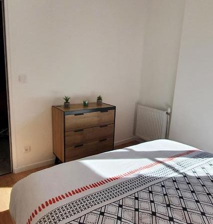 Appartement D'Hippolyte - Vue Musee Rimbaud Charleville-Mézières Kültér fotó